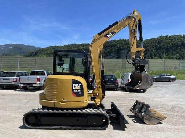 Mini pelle Caterpillar 305 5E / 5,2 T