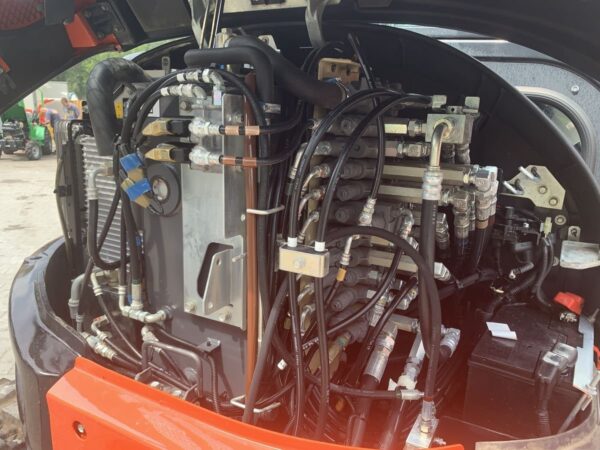 Mini Pelle Kubota U48-4 / 4,7 T - Image 12