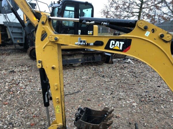 Mini pelle Caterpillar 301.6 / 1,7 T - Image 12