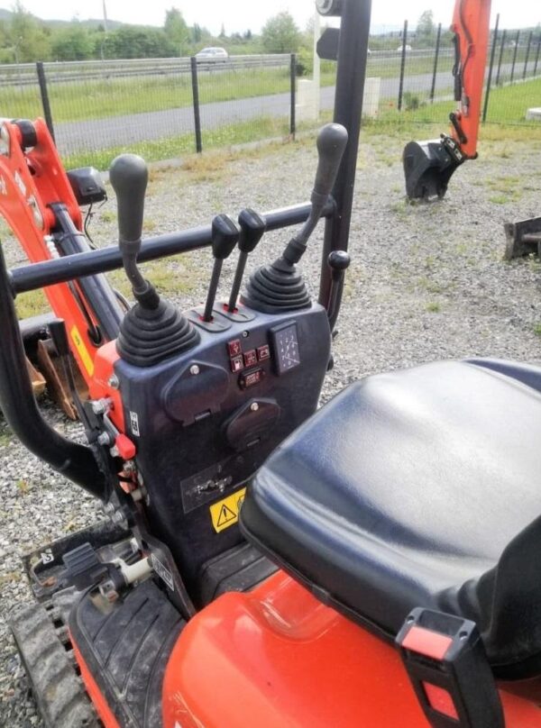 2018 / Mini Pelle KUBOTA K008-3 / 0,9 T - Image 5