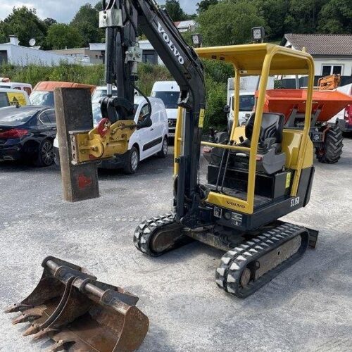 Mini Pelle Volvo EC 15 / 1,7 T
