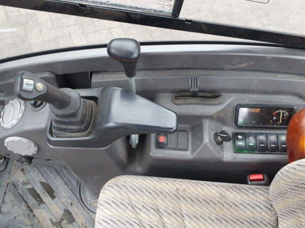 Mini pelle Volvo EC 18D / 1,7 T - Image 9
