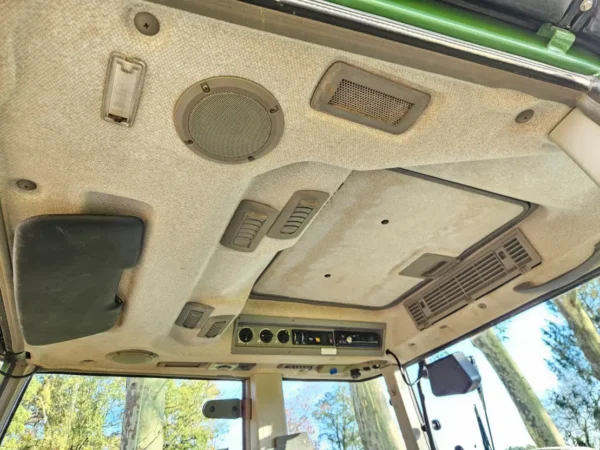 Fendt Vario 820 718 818 - Tracteur Agricole Haut de Gamme - Image 20