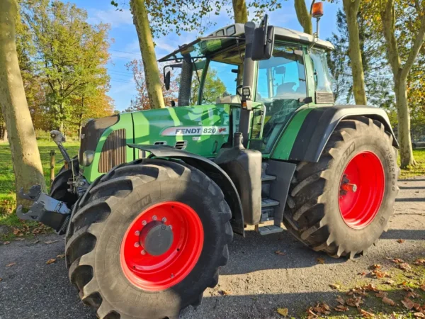 Fendt Vario 820 718 818 - Tracteur Agricole Haut de Gamme - Image 5