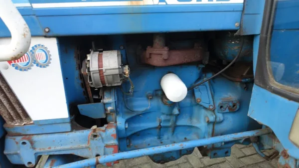 Ford 4600 - Tracteur Agricole Fiable et Performant - Image 14