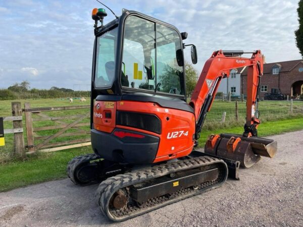 Mini pelle Kubota U27-4 / 2,7 Tonnes - Image 3