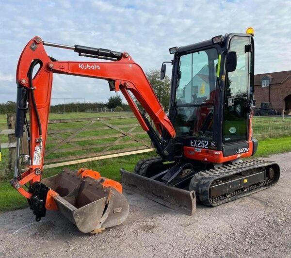 Mini pelle Kubota U27-4 / 2,7 Tonnes