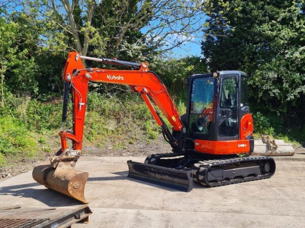 Mini pelle Kubota U48-4 / 5 Tonnes