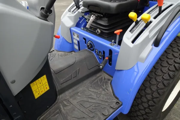 Nouveau Modèle Iseki TM4270H - Tracteur Agricole de Haute Performance - Image 18