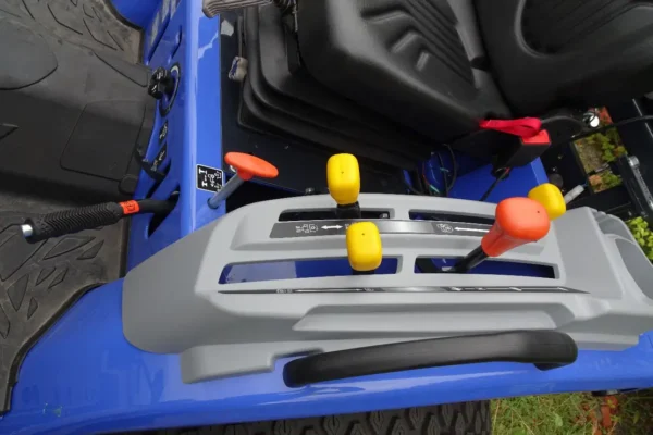Nouveau Modèle Iseki TM4270H - Tracteur Agricole de Haute Performance - Image 10