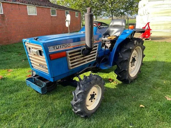 Mini tracteur de jardin Iseki TU1700 - Fiable et abordable
