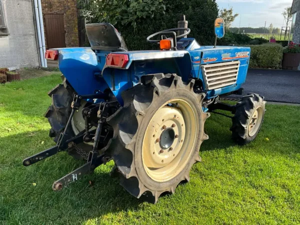 Mini tracteur de jardin Iseki TU1700 - Fiable et abordable - Image 6