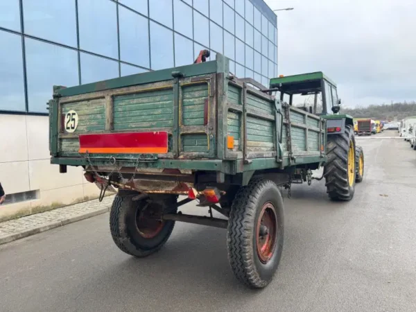 Tracteur John Deere 3130 4X4 avec remorque - Image 18