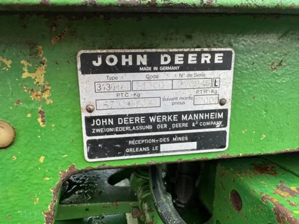 Tracteur John Deere 3130 4X4 avec remorque - Image 14