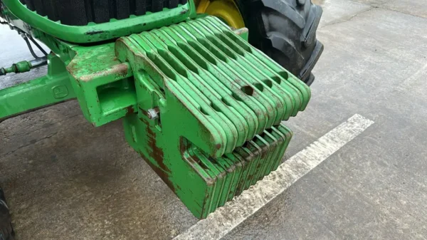 John Deere M1 6430 4X4 - Tracteur Agricole Propre et Fiable - Image 21