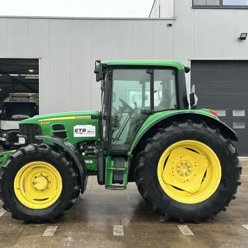 John Deere M1 6430 4X4 – Tracteur Agricole Propre et Fiable