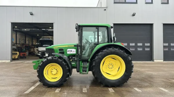 John Deere M1 6430 4X4 - Tracteur Agricole Propre et Fiable