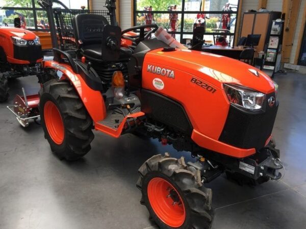 KUBOTA B2201 DW - Image 2