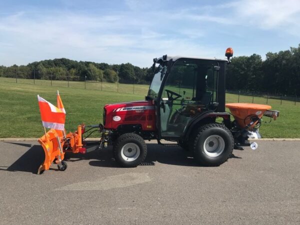 Micro Tracteur Neuf Massey Ferguson MF 1525 HC - Puissant et Polyvalent - Image 4