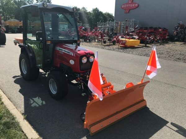 Micro Tracteur Neuf Massey Ferguson MF 1525 HC - Puissant et Polyvalent - Image 6