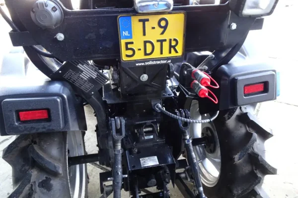 Solis HST26 - Tracteur Agricole Compact et Performant - Image 7