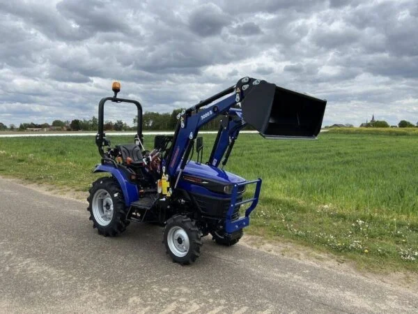TRACTEUR AGRICOLE FARMTRAC FT22