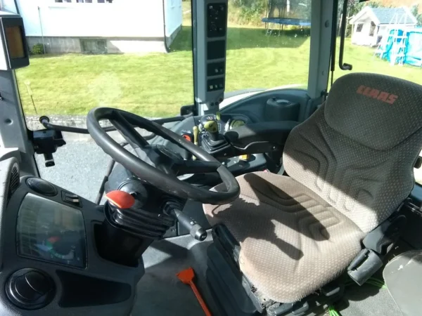 Tracteur CLAAS ARES 577 ATZ - Image 5