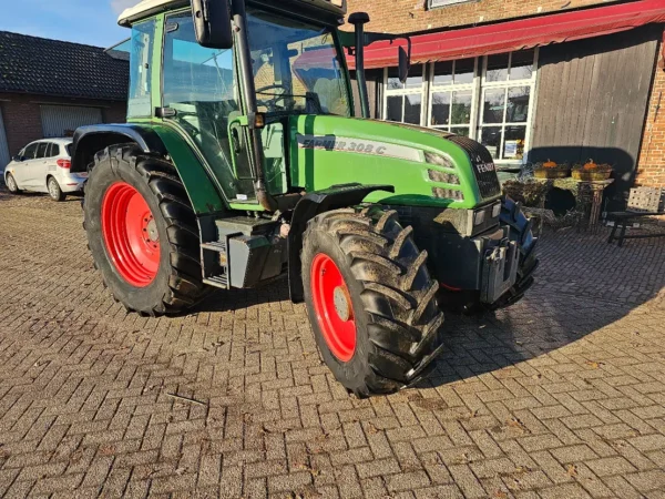 Tracteur Fendt 4WD Farmer 308 C - Performant et Fiable