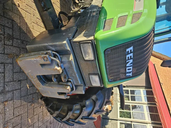 Tracteur Fendt 4WD Farmer 308 C - Performant et Fiable - Image 3