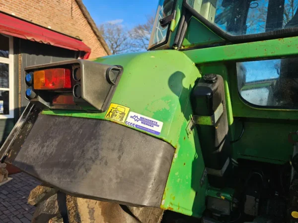 Tracteur Fendt 4WD Farmer 308 C - Performant et Fiable - Image 13