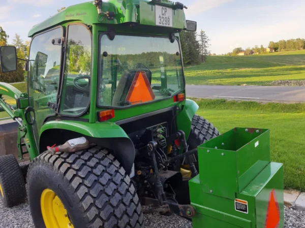 Tracteur John Deere 4520 avec Chargeur Frontal (2005) - Image 4