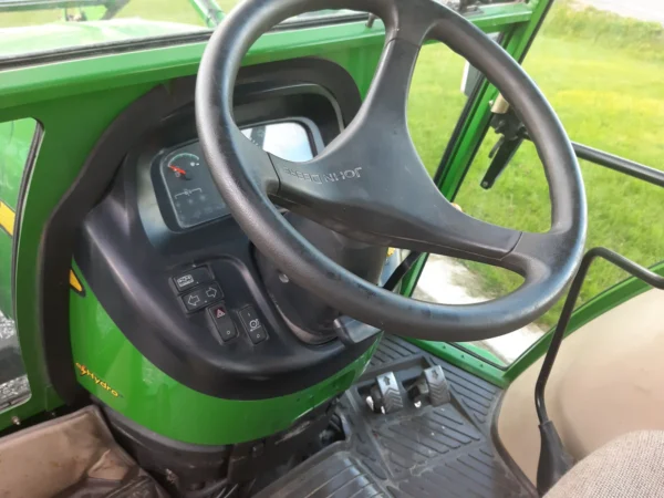 Tracteur John Deere 4520 avec Chargeur Frontal (2005) - Image 5