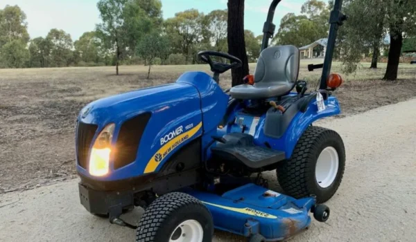 Tracteur New Holland Boomer 1025 - Image 7