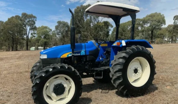 Tracteur New Holland TT75 – Puissance et Performance pour vos Travaux Agricoles - Image 2