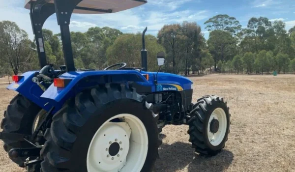 Tracteur New Holland TT75 – Puissance et Performance pour vos Travaux Agricoles - Image 5
