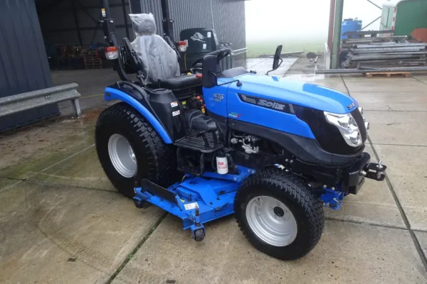 Tracteur compact Solis HST26 - état proche du neuf