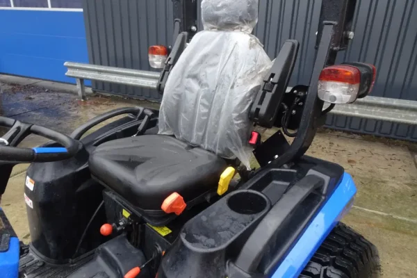 Solis HST26 - Tracteur Agricole Compact et Performant - Image 13