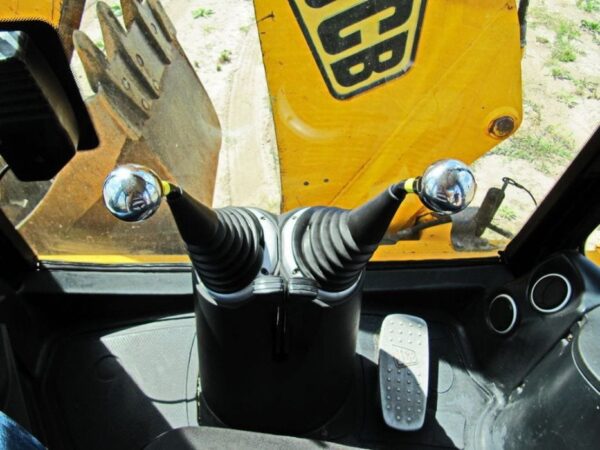 Tractopelle JCB 3CX ECO (2007 - Image 2