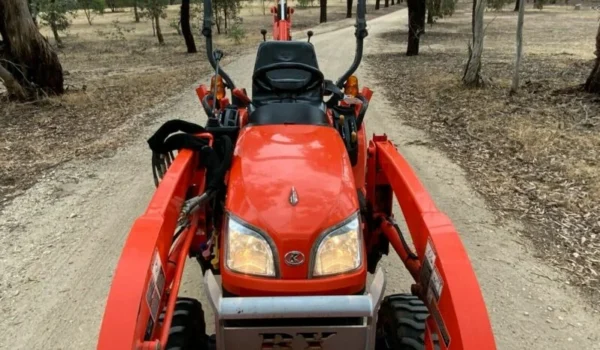 Tractopelle Kubota BX25 - Image 15