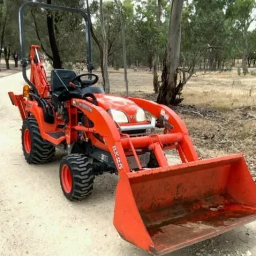 Tractopelle Kubota BX25