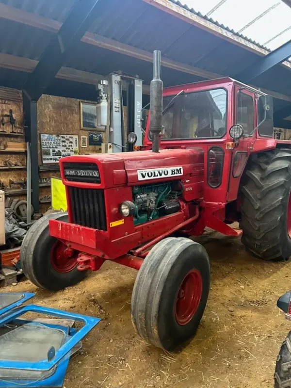 Volvo T800 - Tracteur Ancien en Excellent État