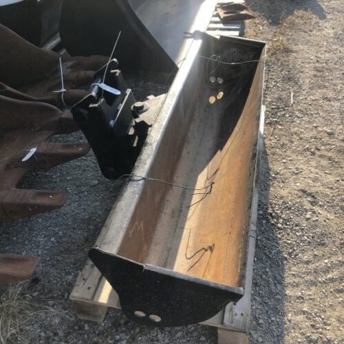 Godet de curage inclinable 140cm platine CR50 Pelle 4-6 T