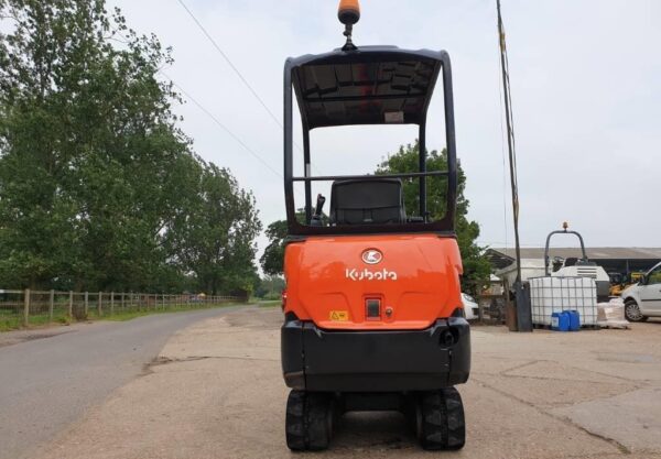 Mini pelle Kubota KX 015-4 / 1,4 T - Image 6